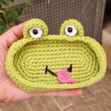 מגש סרוג למשקפיים צפרדע